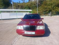 Mercedes-Benz 124