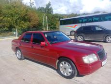 Mercedes-Benz 124