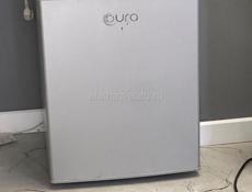 Продаю новый холодильник 