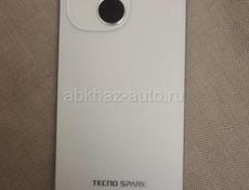 Текно Спарк 40с