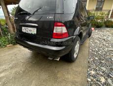 Mercedes-Benz ML