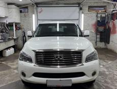 Infiniti QX4
