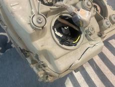 Фара левая стекло фары