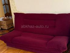 Продам диван и два кресла 