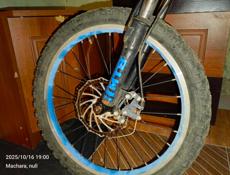 В хорошем состоянии только надо будет сделать тормоза 