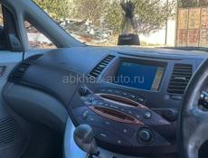 Mitsubishi Grandis