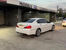 Nissan fuga