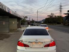 Nissan fuga