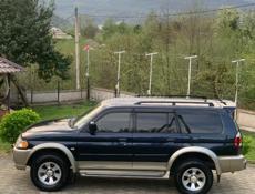Mitsubishi Pajero Sport