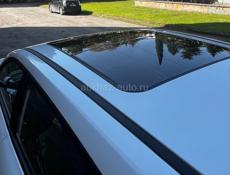 Aston Martin V12
