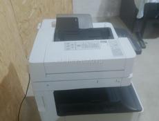 В продаже широкоформатный принтер 