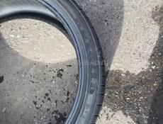 Шины летние 245/35 R20- Б/У