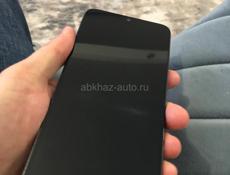 Redmi  128 GB ✅зарядку держит долго . 