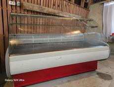 Витринный холодильник