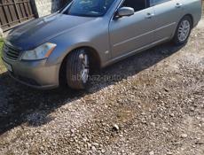Nissan fuga