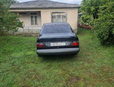 Mercedes-Benz 124