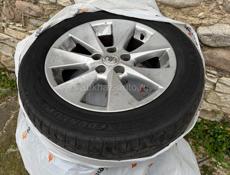 Шины с дисками  215/60 R17