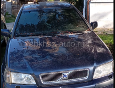 Volvo S40