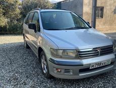 Mitsubishi Space Wagon