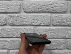 iPhone XR 128Gb без ремонтов 