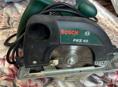 Пила циркулярная Bosh pks 40  Легкая удобная  Собирал себе крышу а именно резал обришетку доска была дюймовка в суперском состоянии в хозяйстве больше не нужна  4.000р инструмент покупался новым использовался в одних руках жалко лежит без дела
