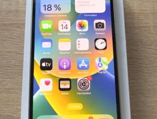 Айфон 12 продаю 