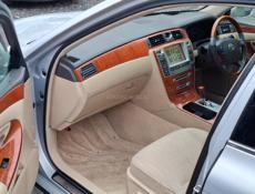 Toyota Majesta