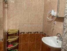 Уютный дом, расположенный прямо на живописной набережной Махаджиров в Сухуме.