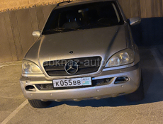 Mercedes-Benz ML