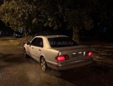 Mercedes-Benz E-Класс