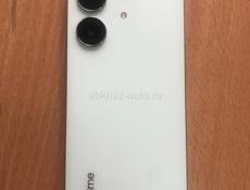 Телефон realme