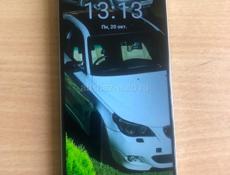 Телефон realme 