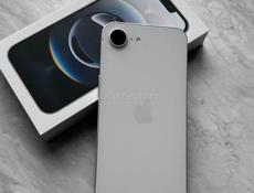iPhone 16e