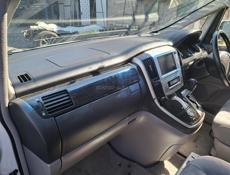 Toyota Alphard 3.0 