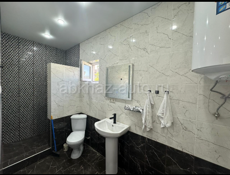 Второй этаж двухэтажного дома в районе вокзала