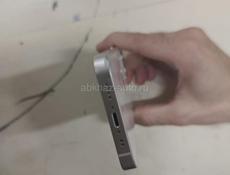 iPhone 13 mini