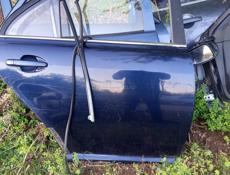 Дверь на таёта авенсис 