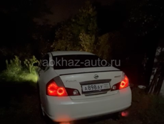 Nissan fuga