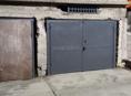 Гараж .,место отличное.