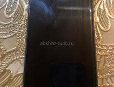 Продаю айфон 11