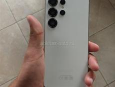 Samsung s25 ультра белый 12/256 в идеале 