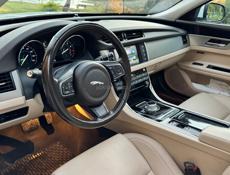 Jaguar X-Type