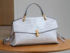 Сумки 3200 на заказ