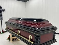 Гробы, кресты, памятники, венки, накидки, лампады, вазы