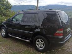 Mercedes-Benz ML