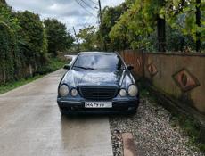 Mercedes-Benz E-Класс