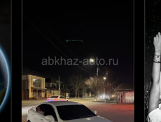 Продаю айфон 12 потекла матрица задняя крышка сломана АКБ 79 ГБ 64 каробка есть не вскрывался.