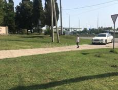 УЧАСТОК 1 ГЕКТАР ГУДАУТА  С ВЕТХИМ СТРОЕНИЕМ