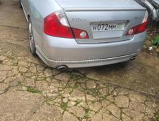 Nissan fuga