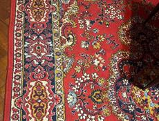 продается б/у ковер